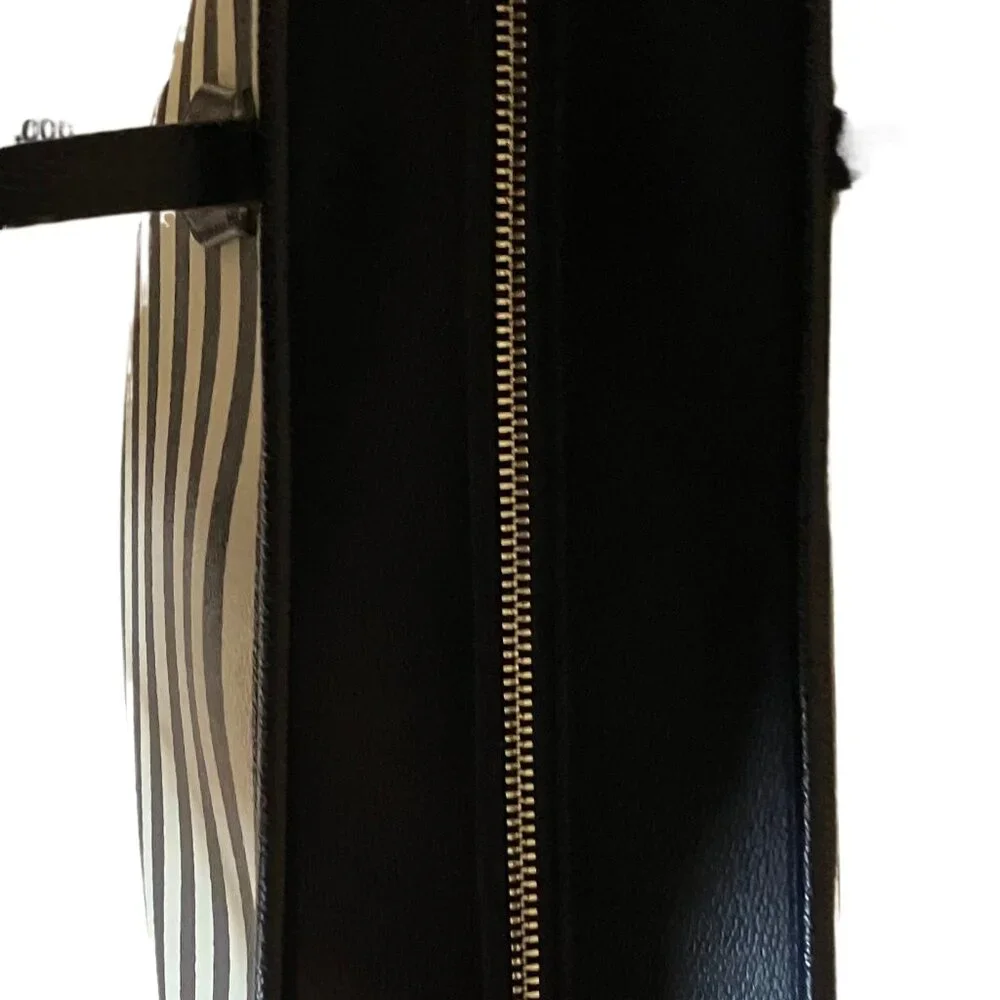 EUC Kate Spade Lori Navy & White Stripe Tote - Picture 5 of 13